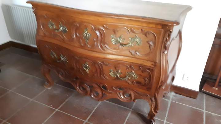 Expert en meubles anciens Marseille